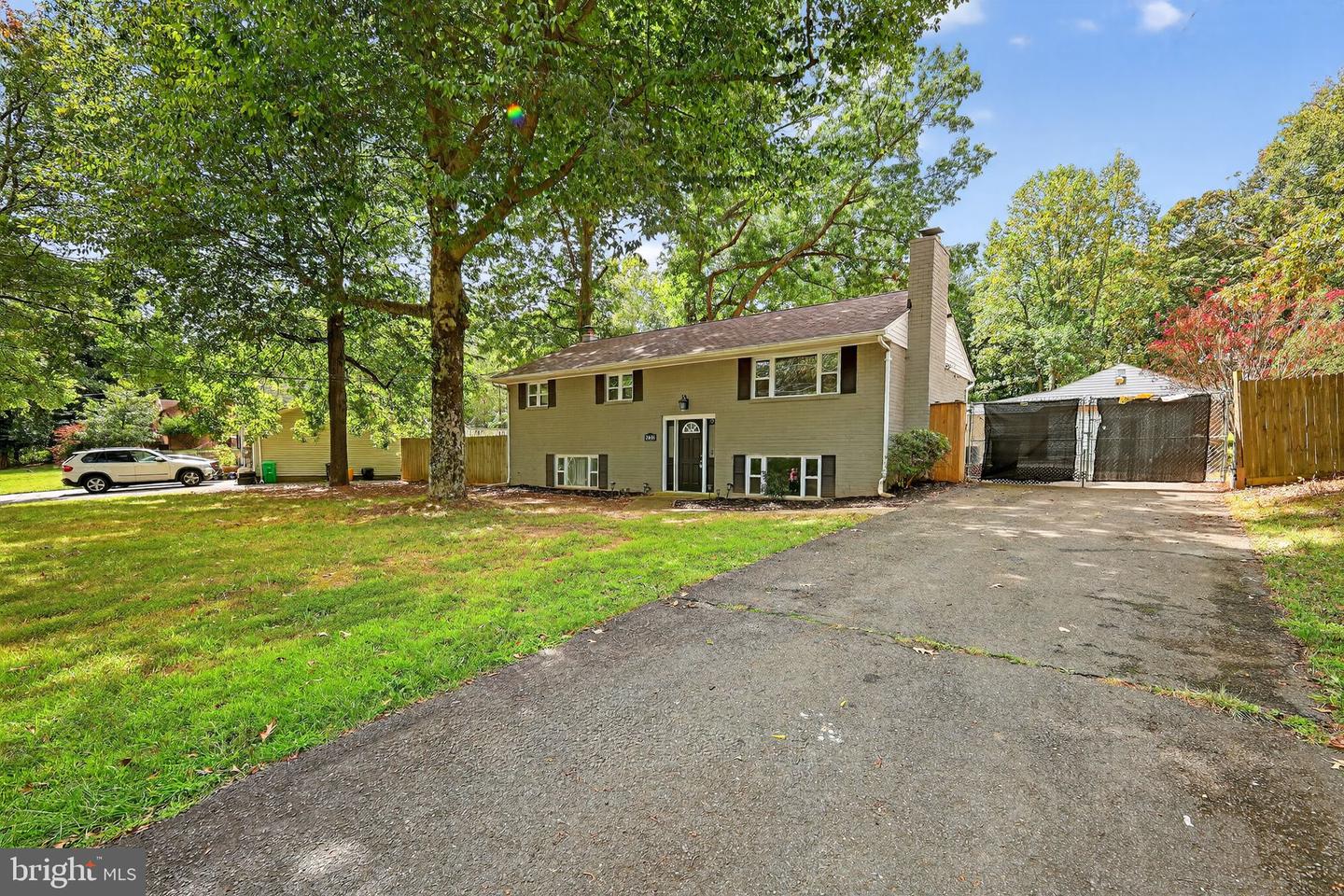3515 Lumar Dr Property Photo 4