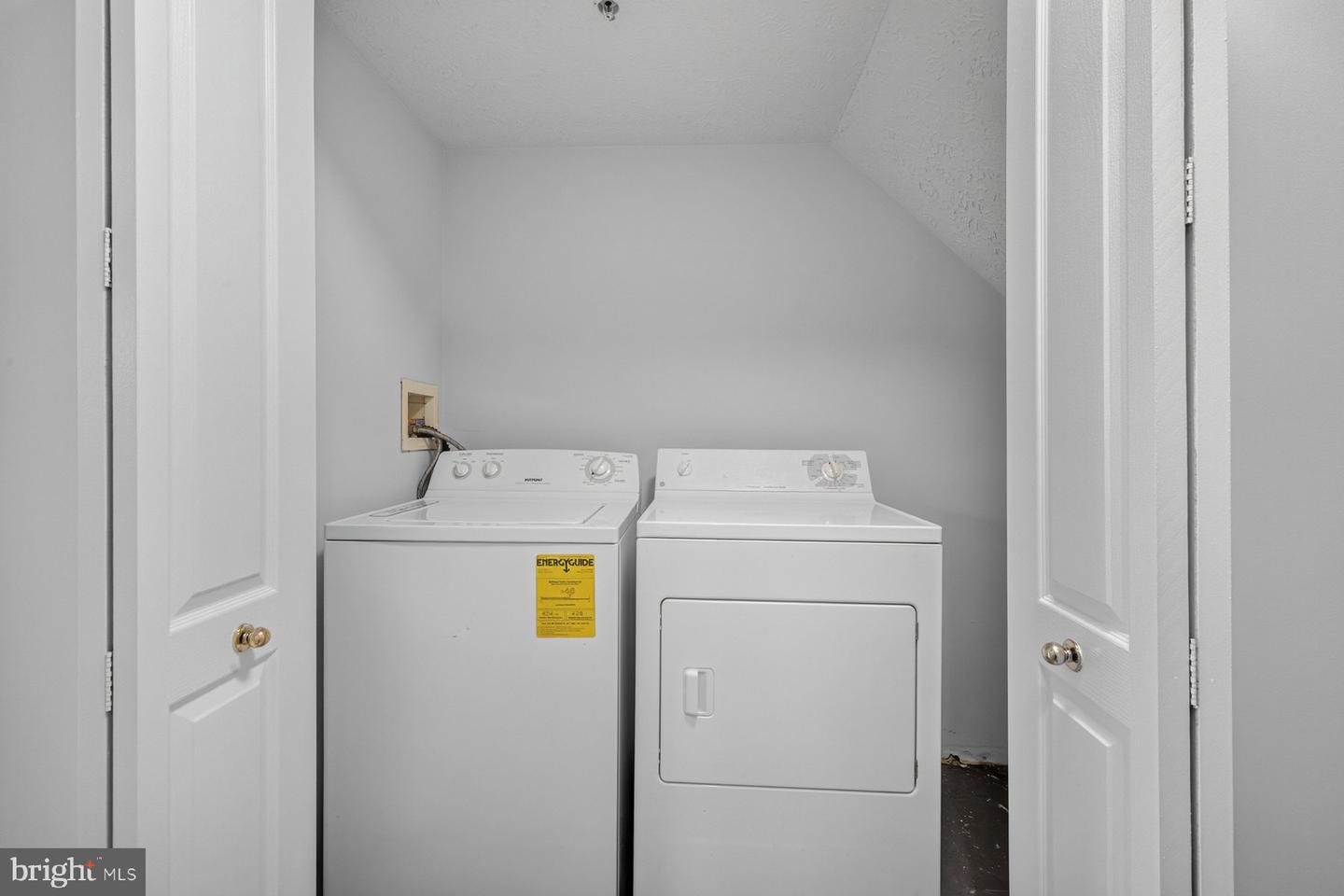 16332 Elkhorn Ln Property Photo 34