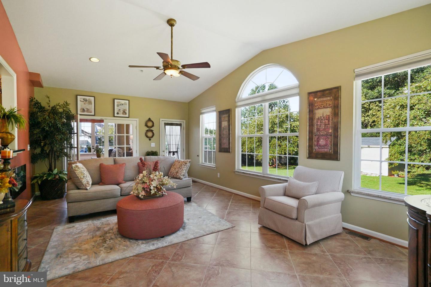 10403 Jib Ct Property Photo 24