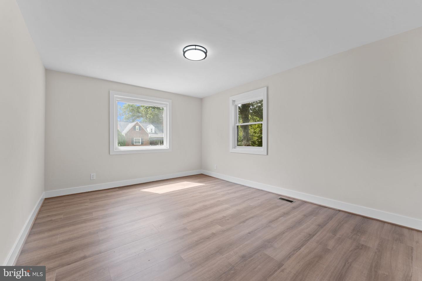 3404 Aberdeen St Property Photo 13