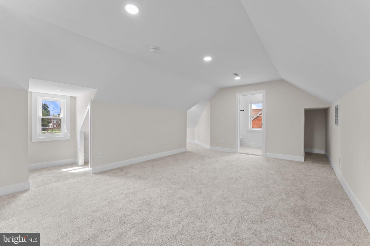 3404 Aberdeen St Property Photo 20