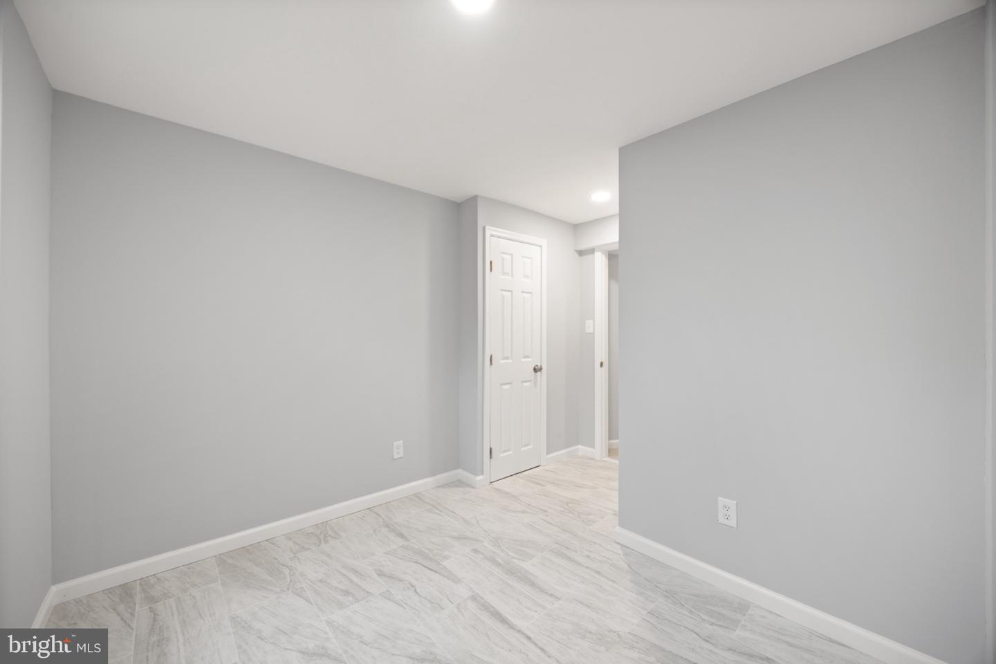 10401 Grandhaven Ave Property Photo 26