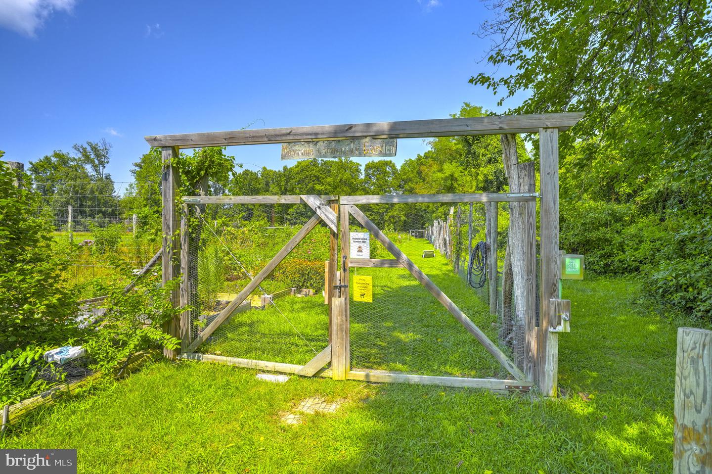 15444 Old Marshall Hall Rd Property Photo 37