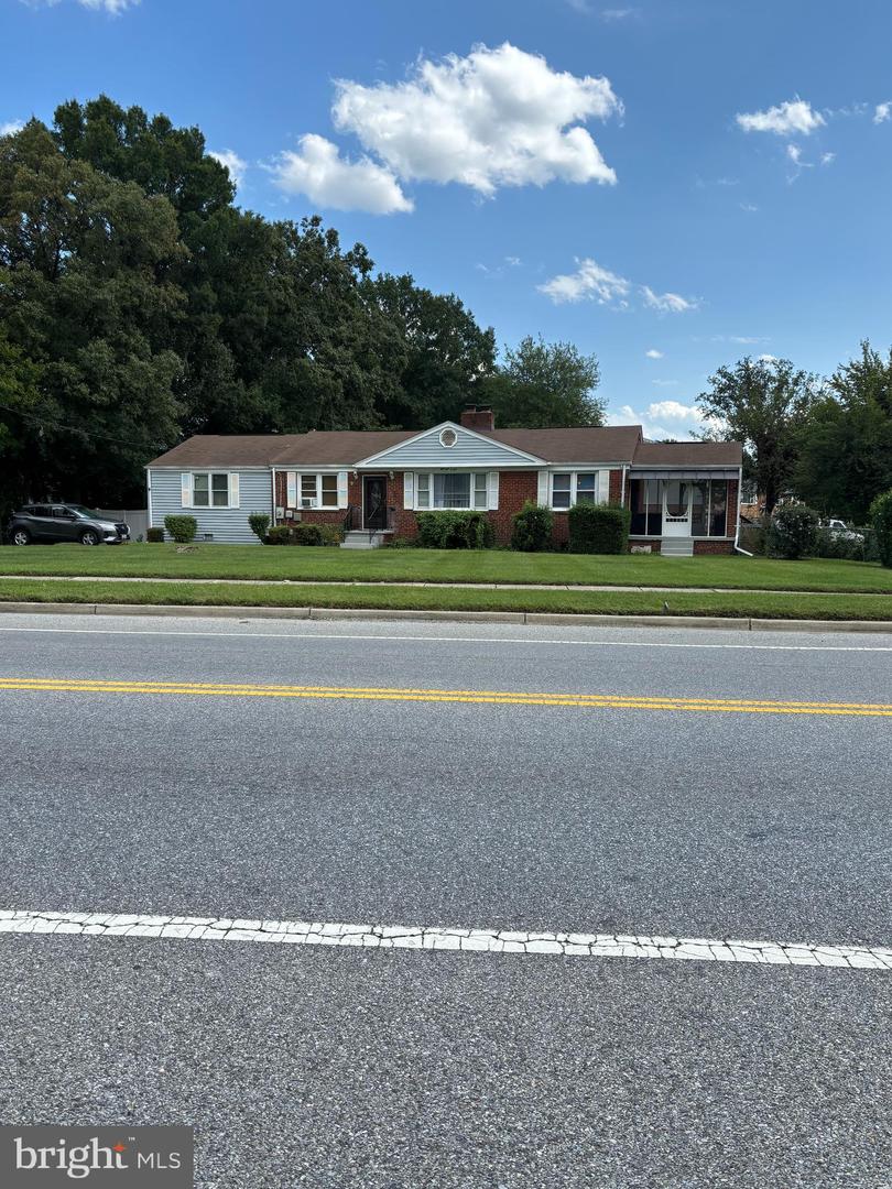 5905 Kirby Rd Property Photo 1