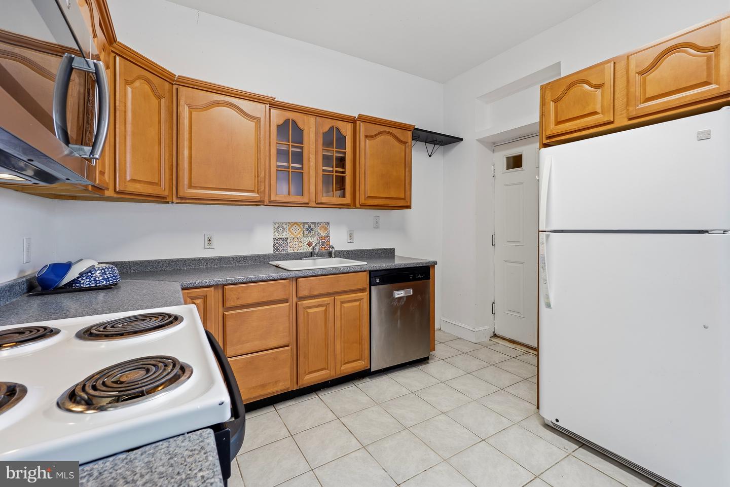 335 Prince George St Property Photo 16