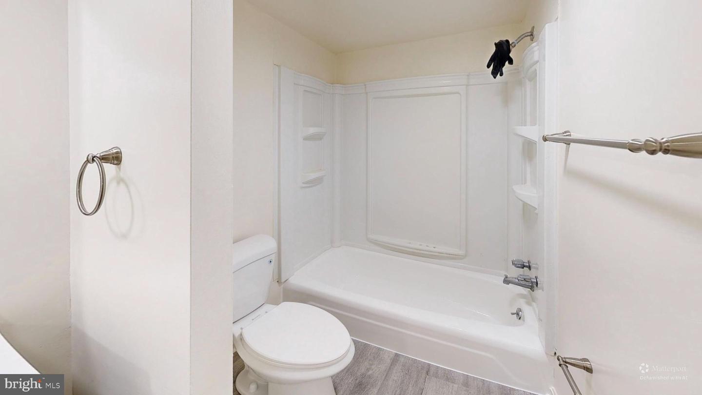 8435 Greenbelt Rd #8435-102 Property Photo 12
