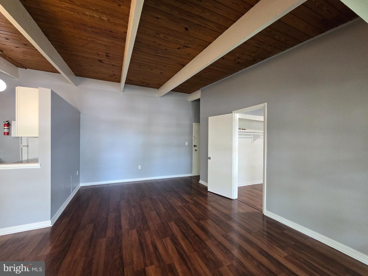 1702 Hannon St #203 Property Photo 14