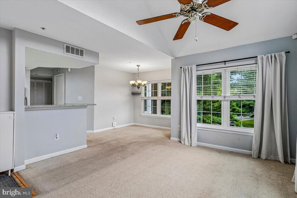 15706 Easthaven Ct #804 Property Photo 2