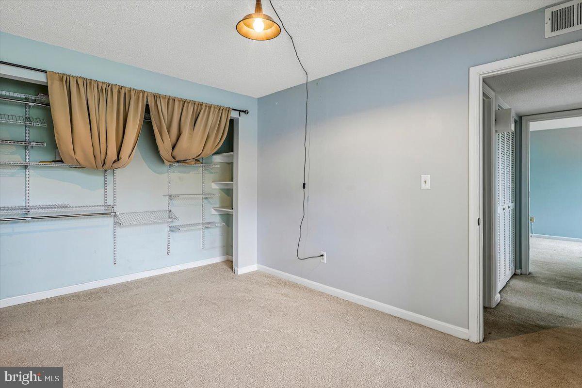 15706 Easthaven Ct #804 Property Photo 9