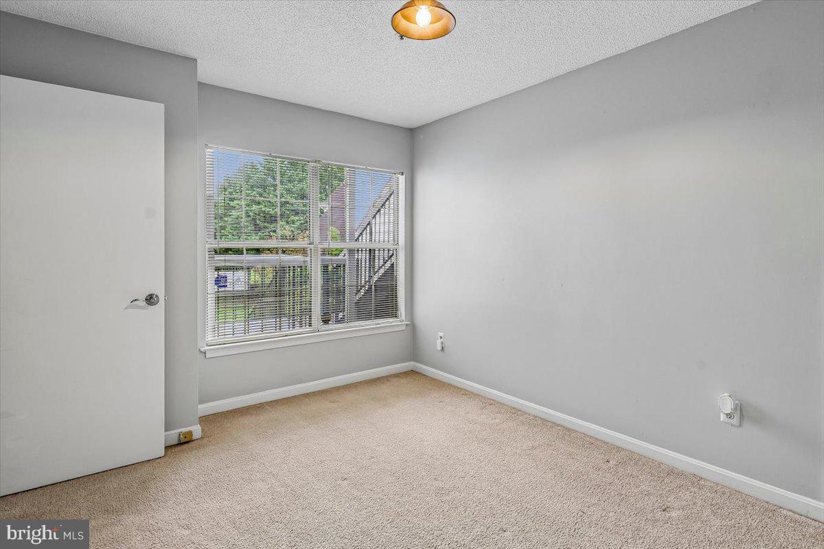 15706 Easthaven Ct #804 Property Photo 23