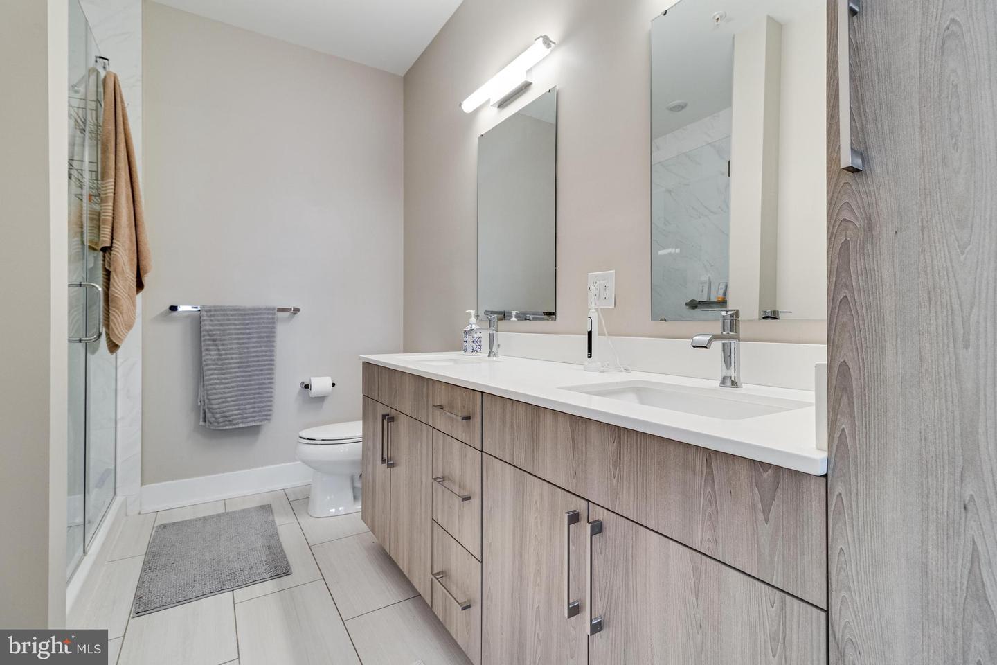 145 Riverhaven Dr #235 Property Photo 13