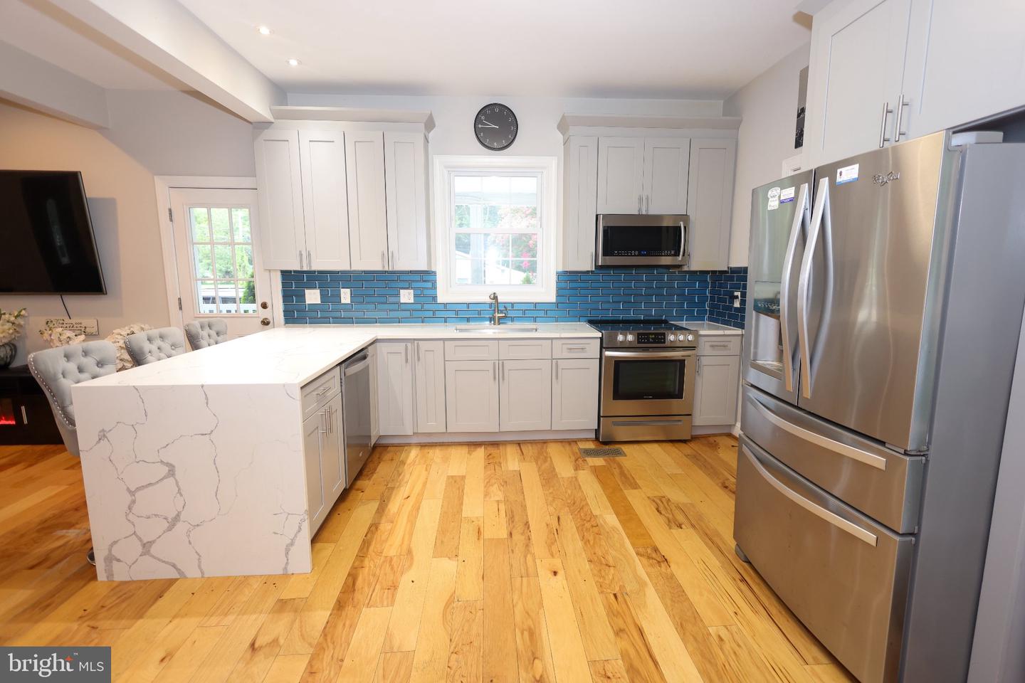 22907 Benjamin Banneker Blvd Property Photo 4