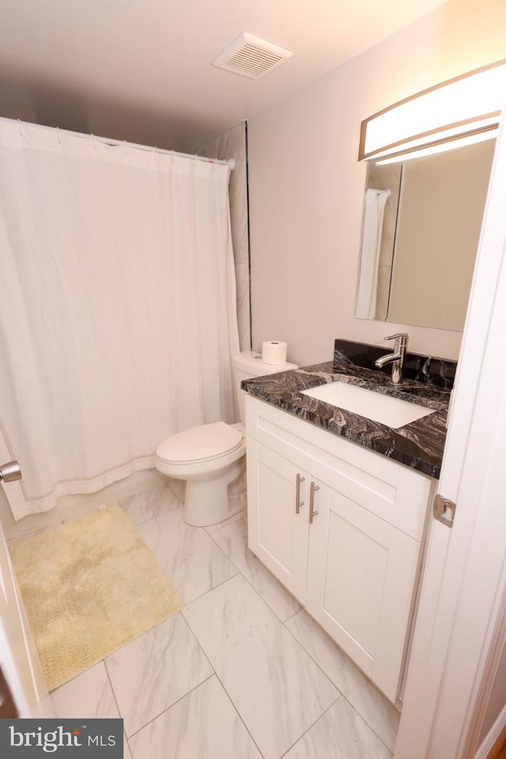 22907 Benjamin Banneker Blvd Property Photo 27