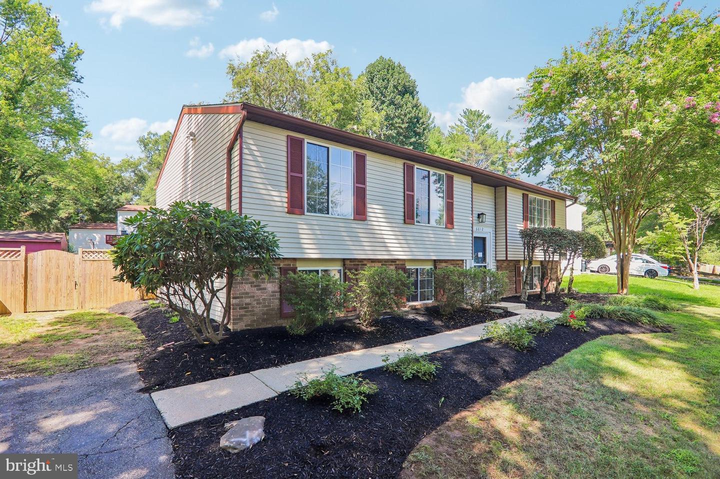 6612 Seward Rd Property Photo 40