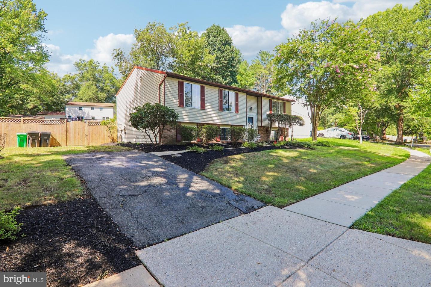 6612 Seward Rd Property Photo 41