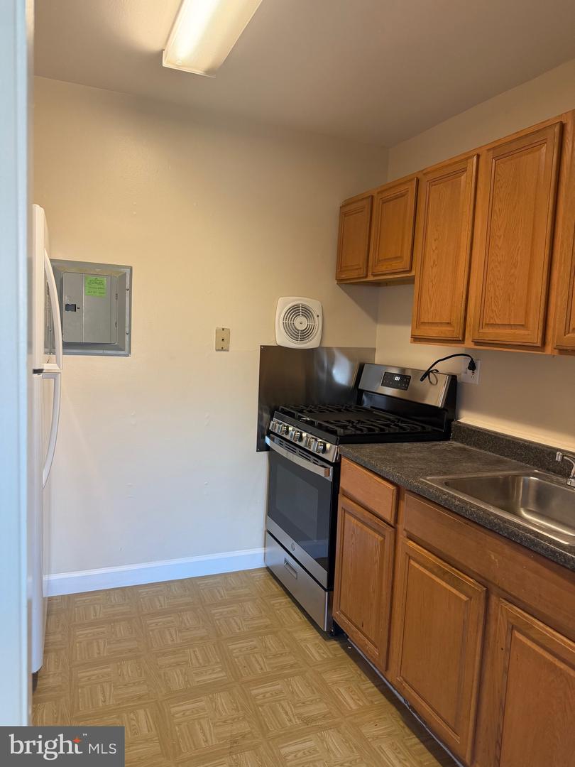 3803 Saint Barnabas Rd #t103 Property Photo 3