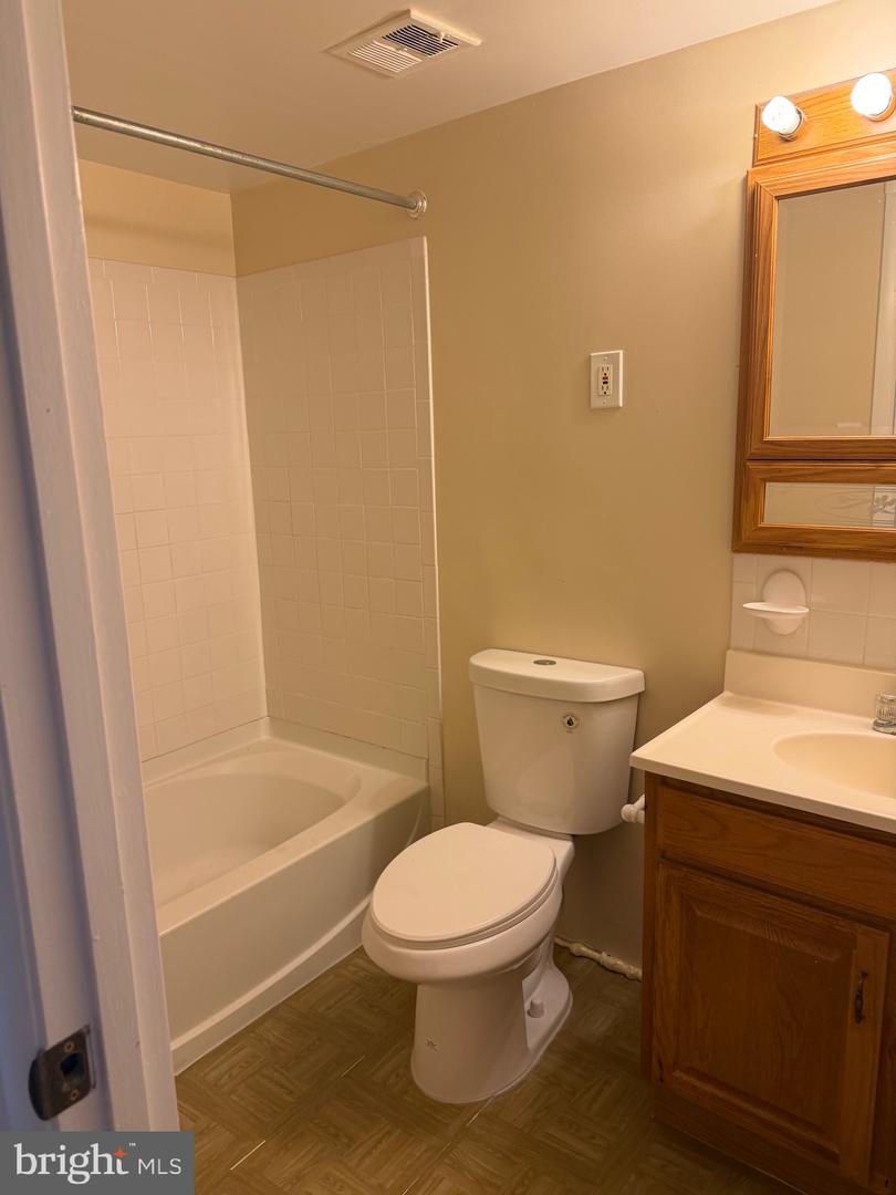 3803 Saint Barnabas Rd #t103 Property Photo 11