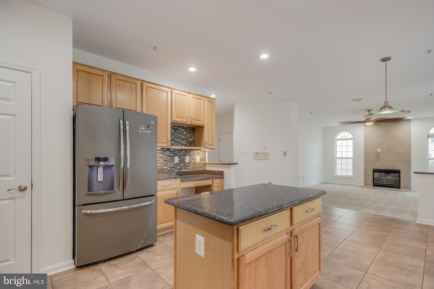17107 Aspen Leaf Dr Property Photo 8