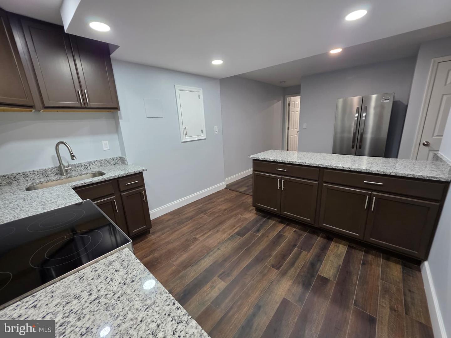 13811 Heatherstone Dr Property Photo 6
