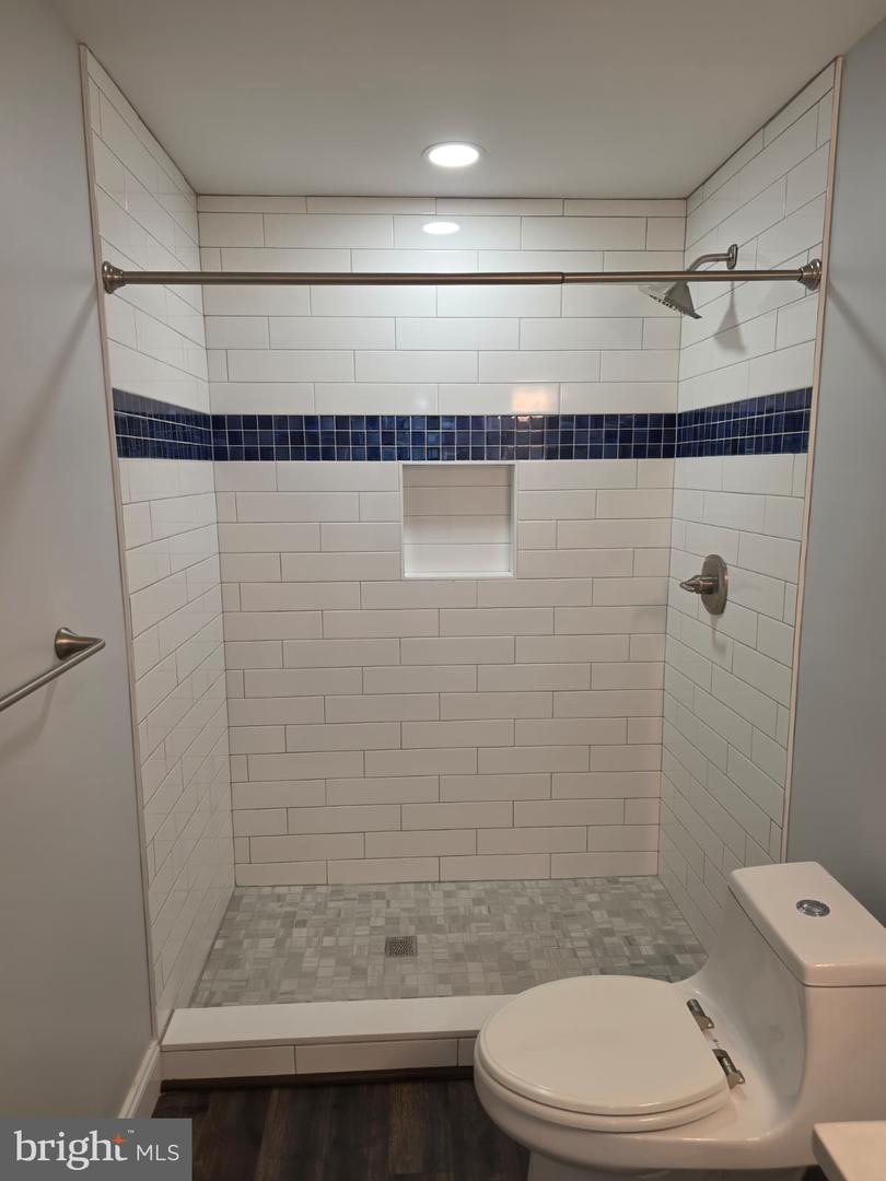 13811 Heatherstone Dr Property Photo 17