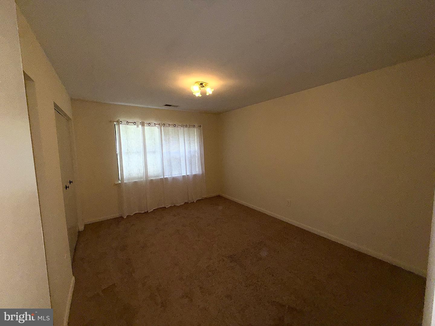 12319 Stonehaven Ln #t-16 Property Photo 10