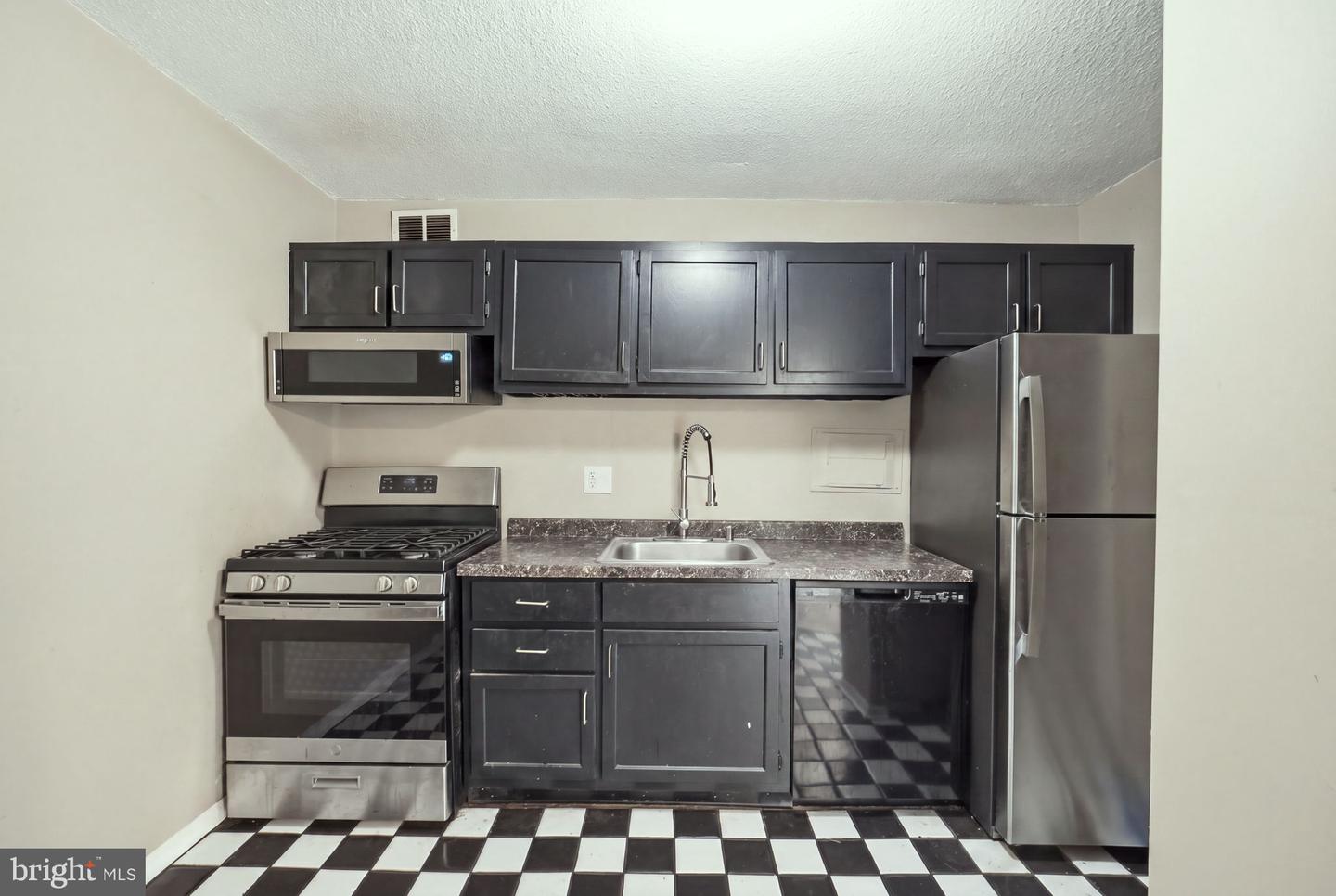 1836 Metzerott Rd #904 Property Photo 15