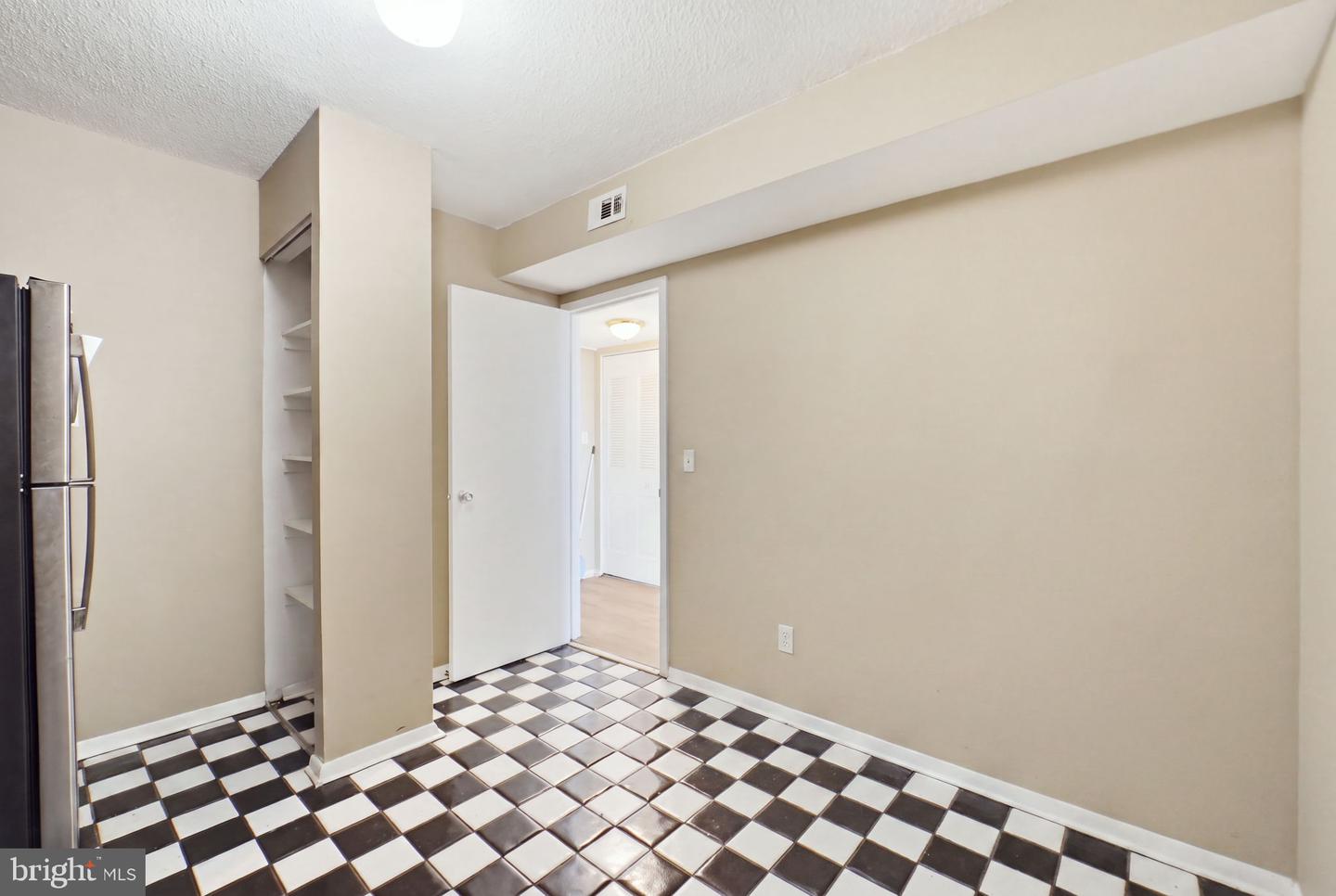 1836 Metzerott Rd #904 Property Photo 18