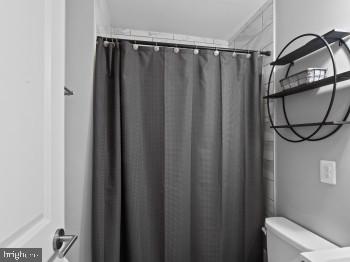 6811 Eilerson St Property Photo 13