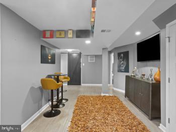 6811 Eilerson St Property Photo 29