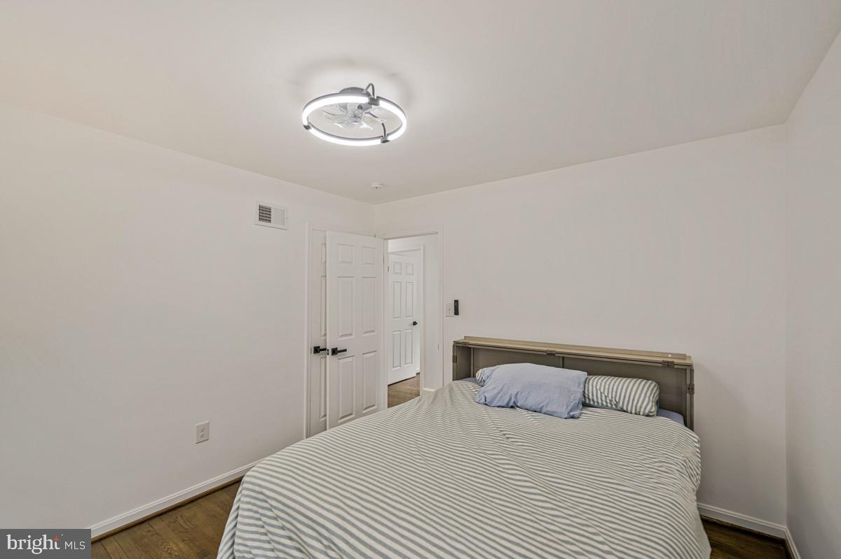 12000 Berrybrook Ter Property Photo 24