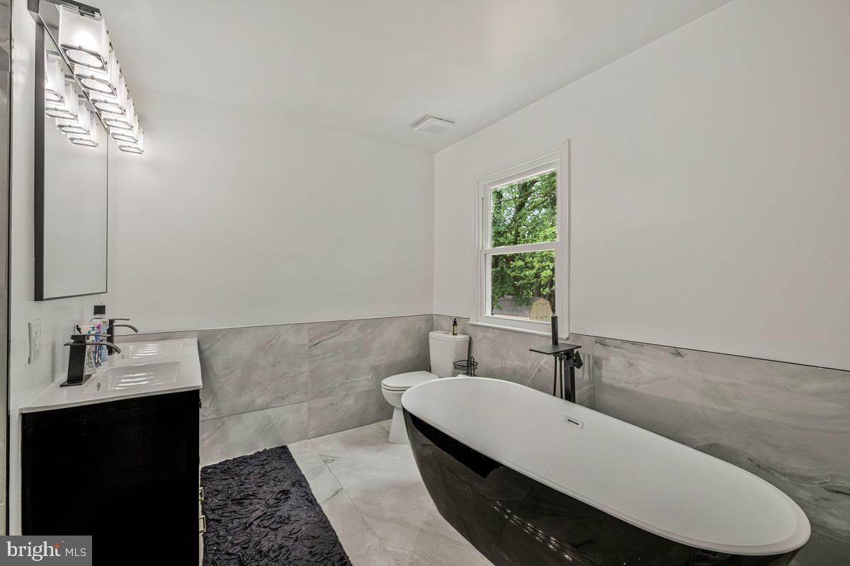 12000 Berrybrook Ter Property Photo 30