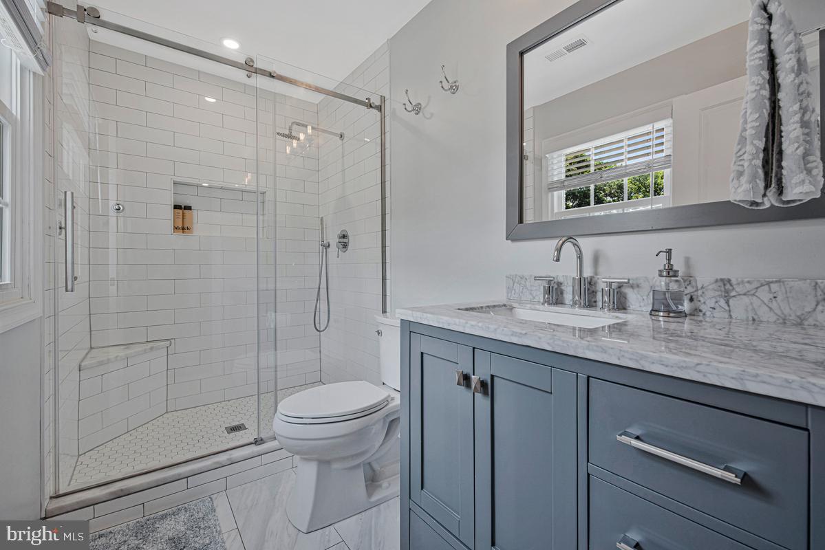 6212 Carrollton Ter Property Photo 27