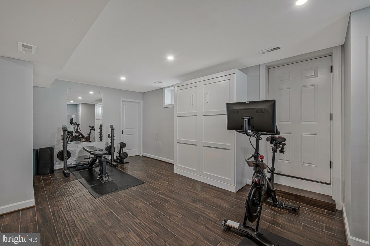 6212 Carrollton Ter Property Photo 41