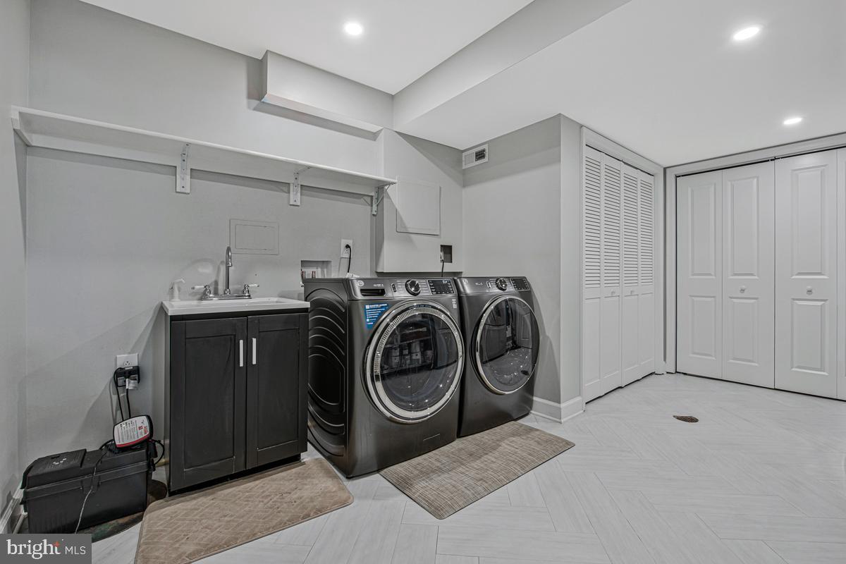 6212 Carrollton Ter Property Photo 44