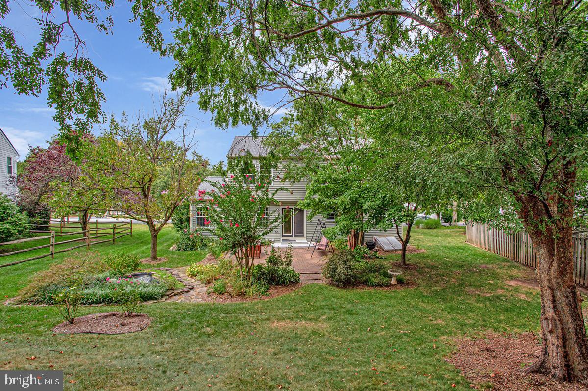 8401 Triple Crown Rd Property Photo 40