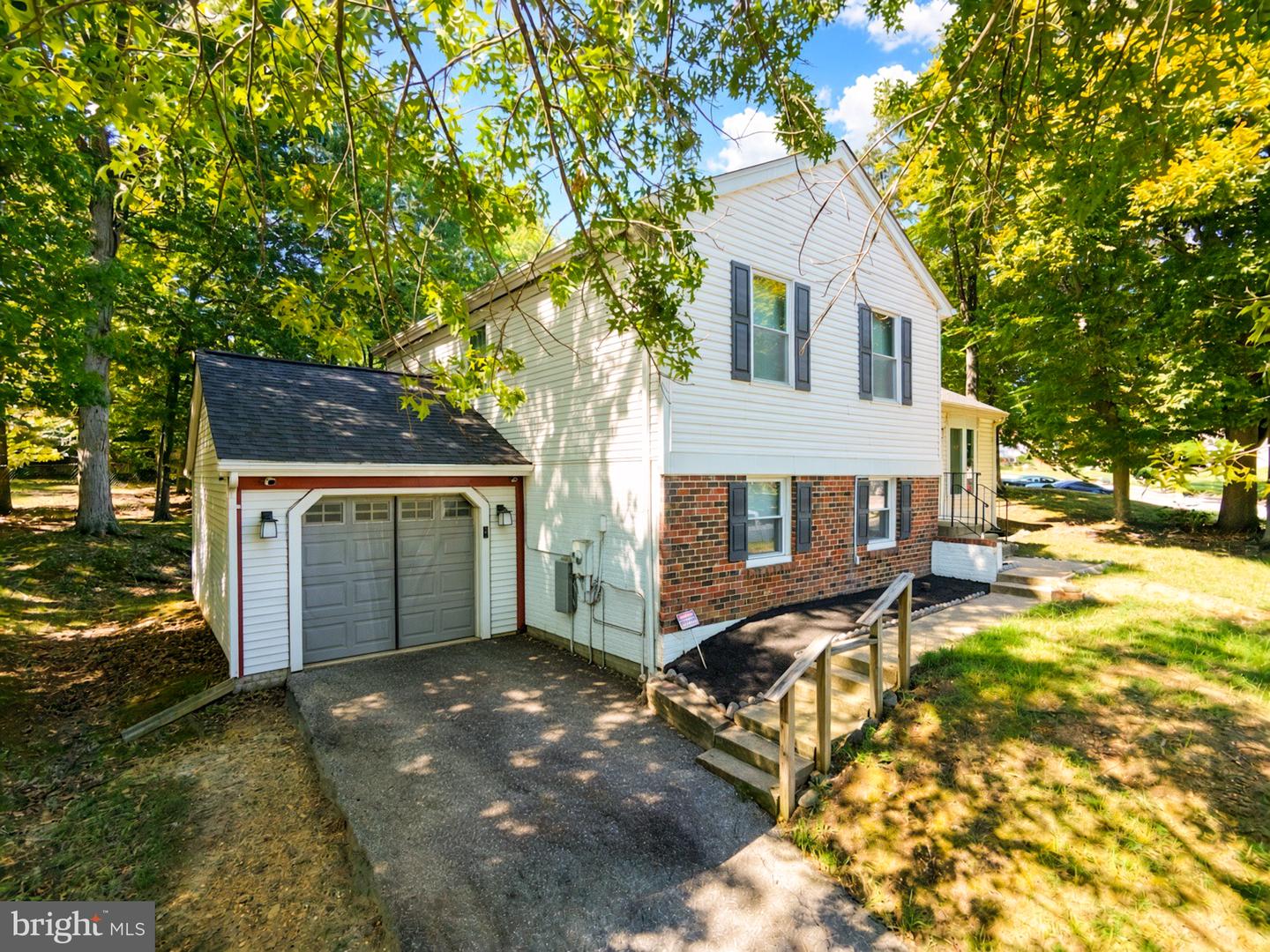 2100 High Timber Rd Property Photo 4