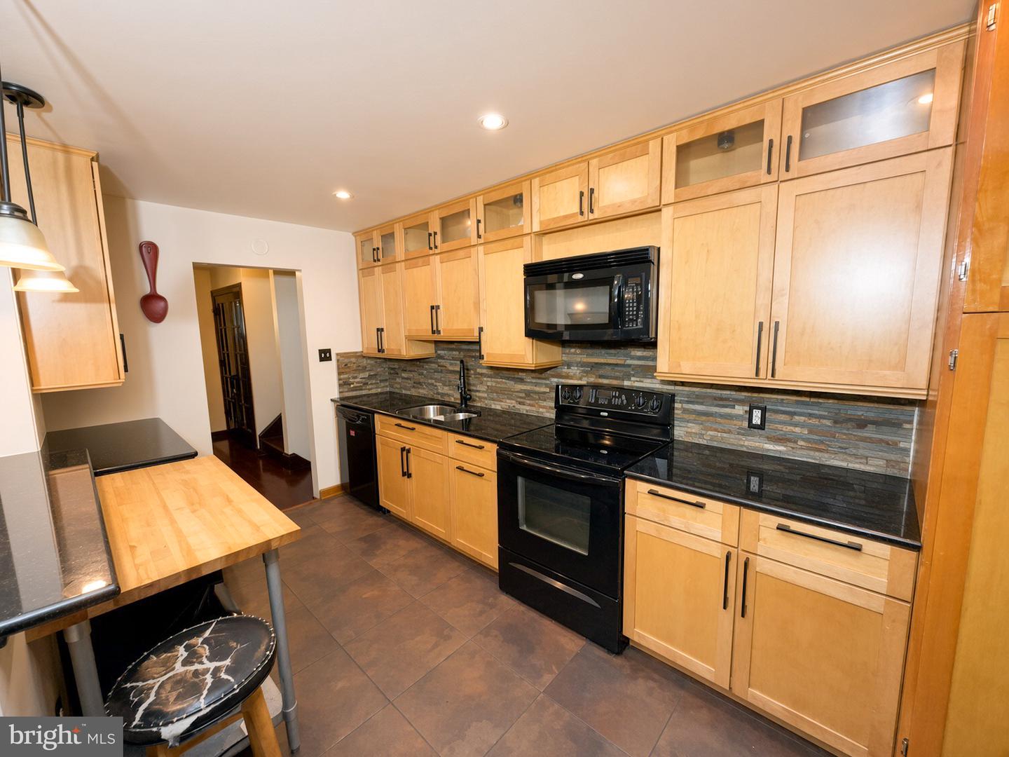 2100 High Timber Rd Property Photo 8