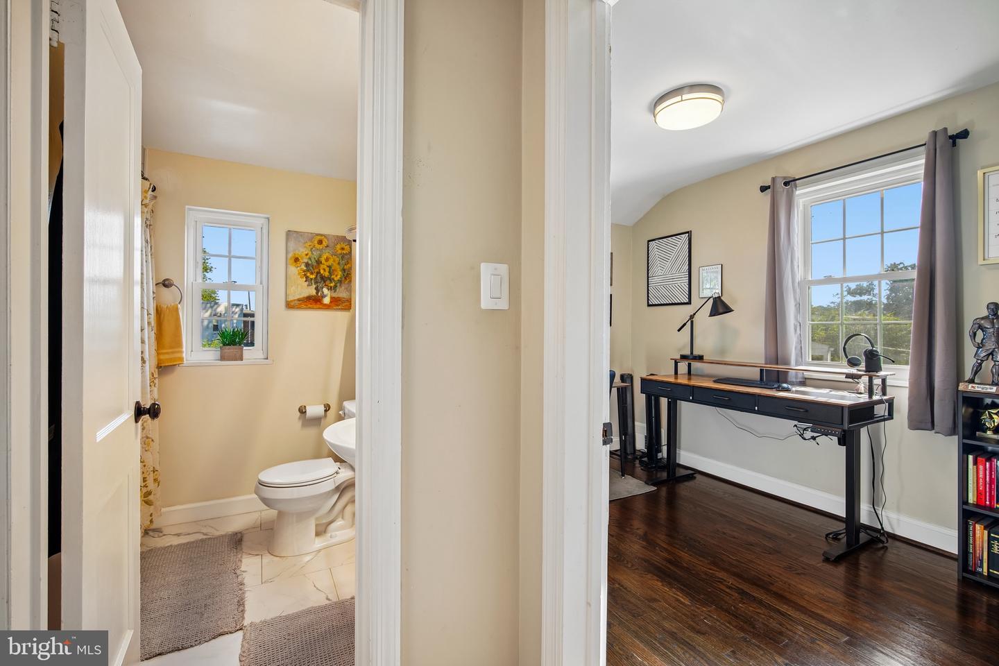 2500 Jameson St Property Photo 11