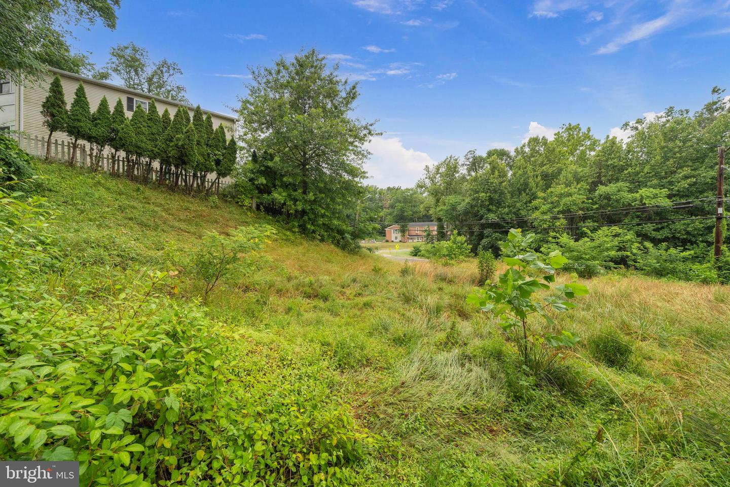 5271 Temple Hill Rd Property Photo 8