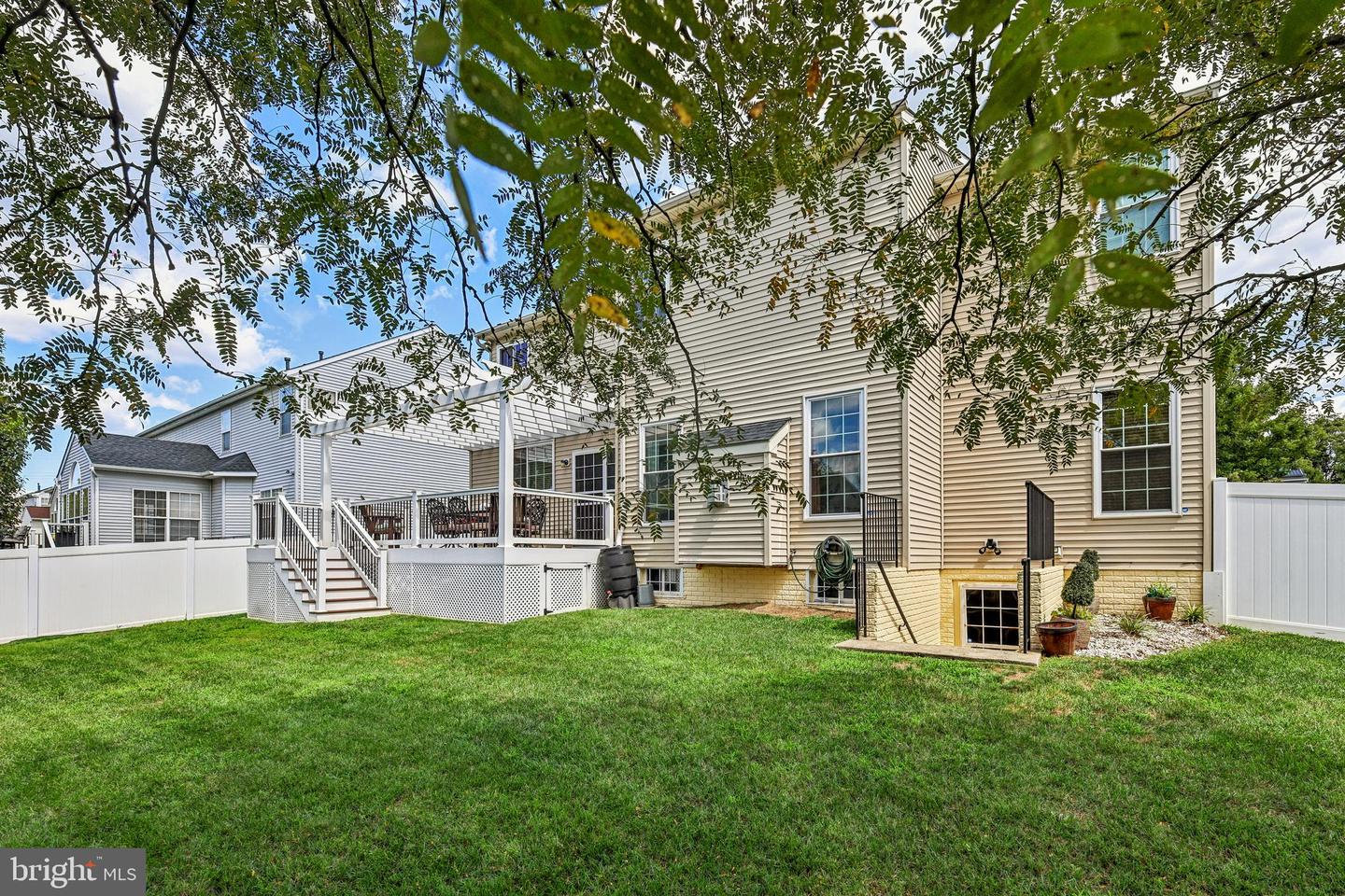 1303 Northern Lights Dr Property Photo 47