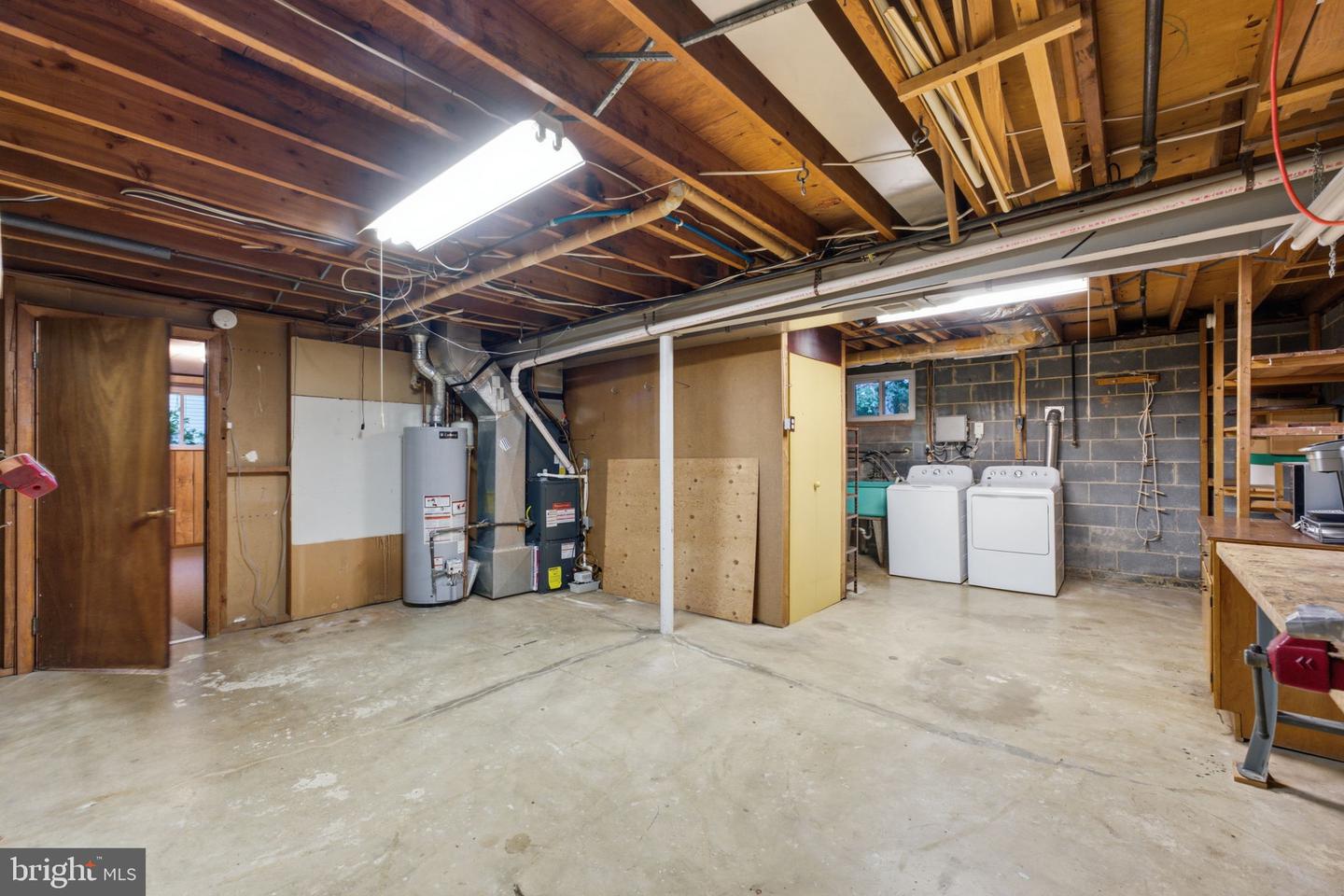 5607 Haddon Dr Property Photo 56