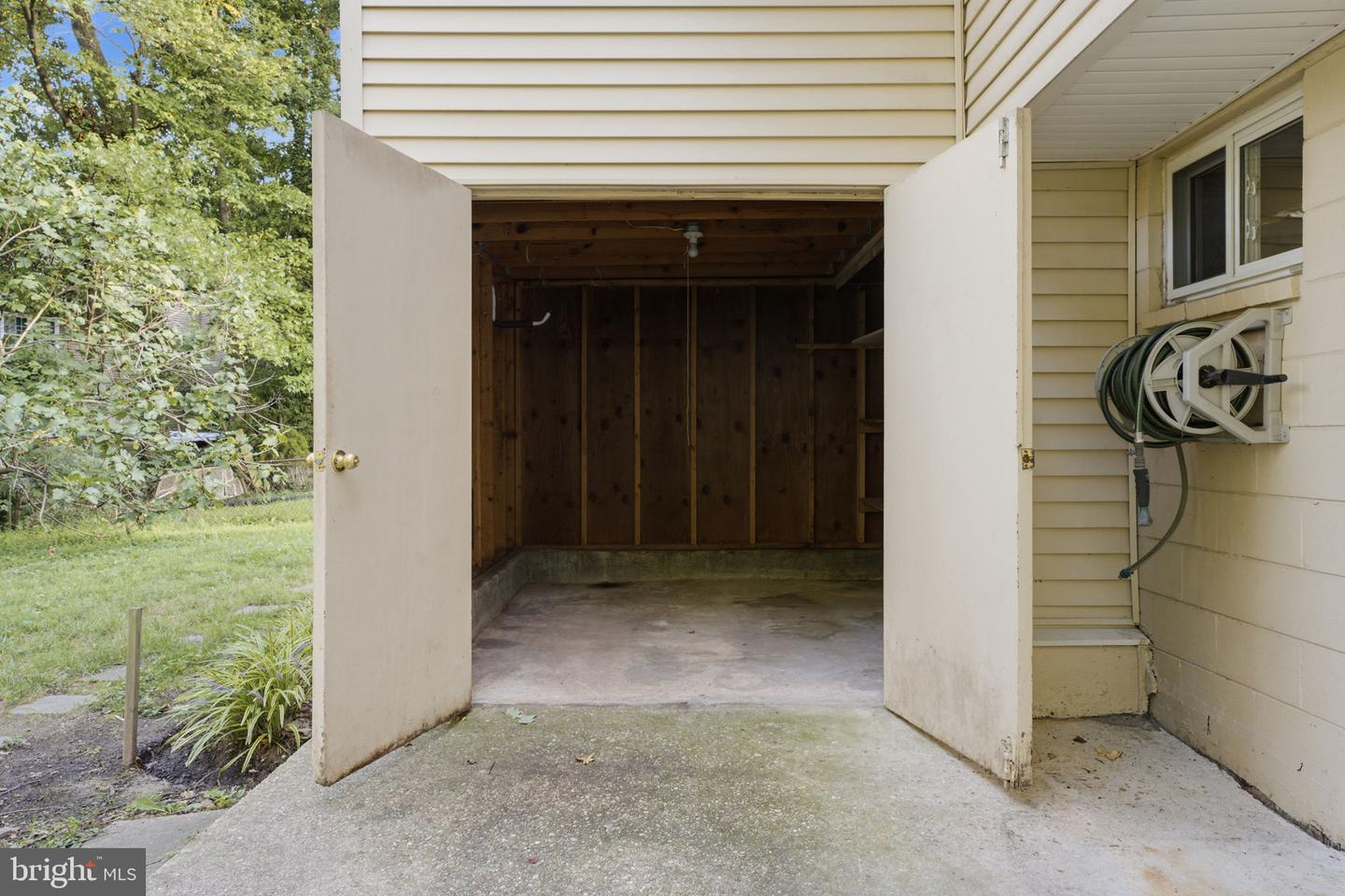 5607 Haddon Dr Property Photo 58