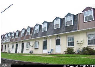 1713 Village Green #z-33 Property Photo 1