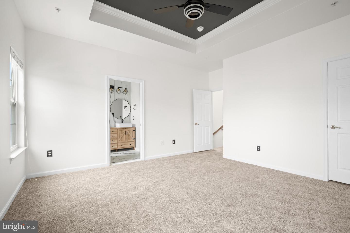 6232 Walbridge St Property Photo 30