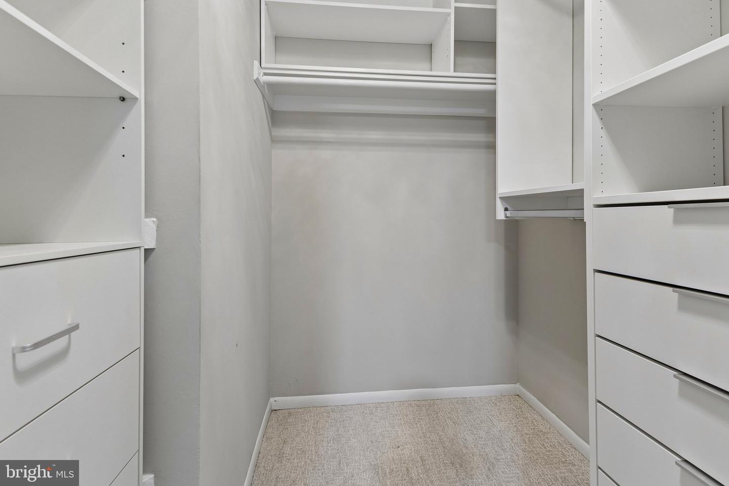 7007 Palamar Ter Property Photo 13