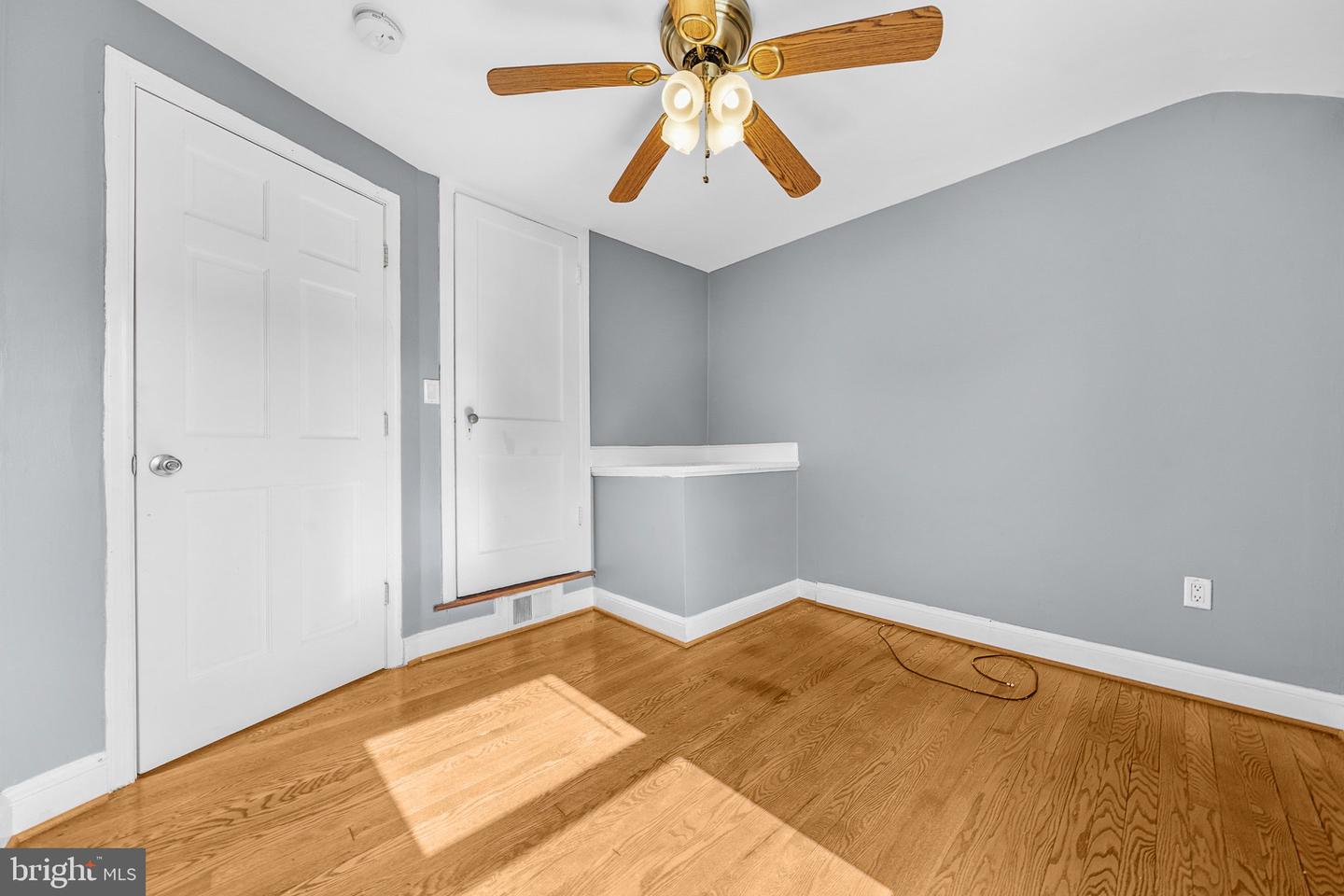 2420 59th Property Photo 25