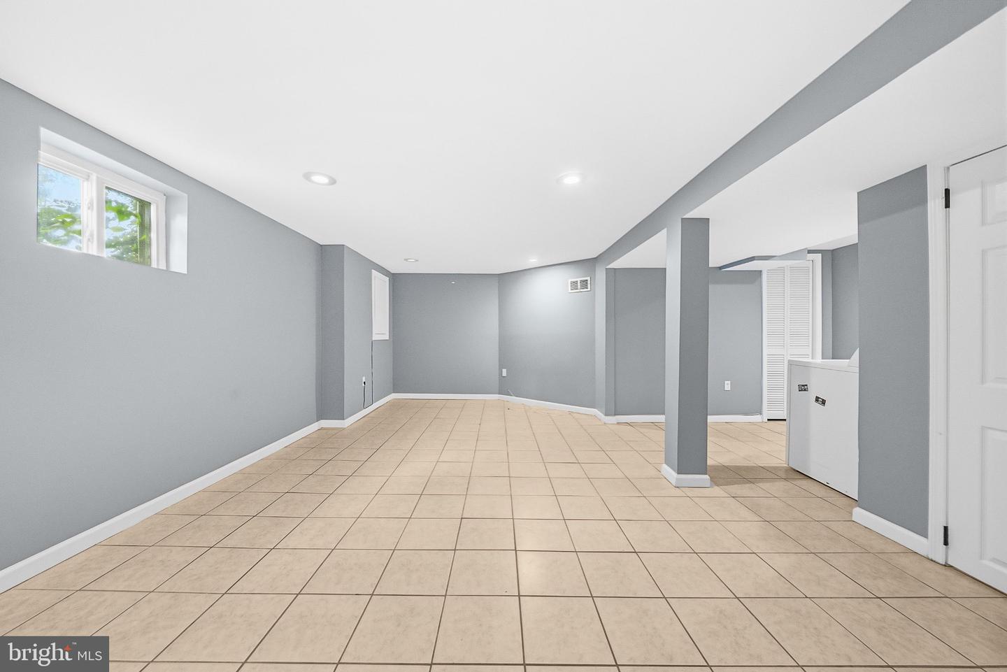 2420 59th Property Photo 39