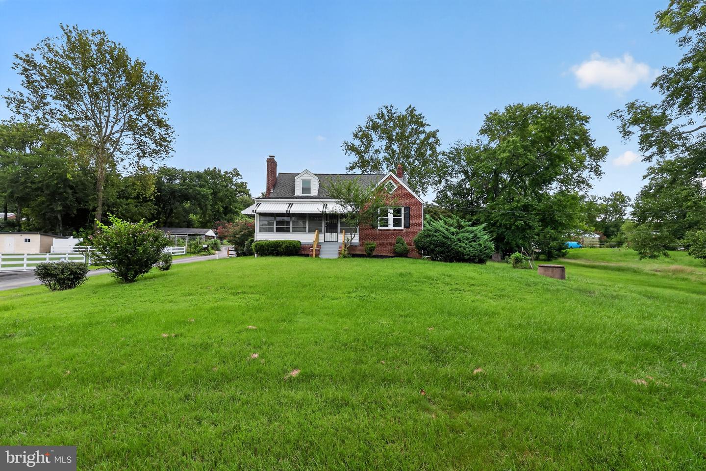 10904 Livingston Rd Property Photo 29