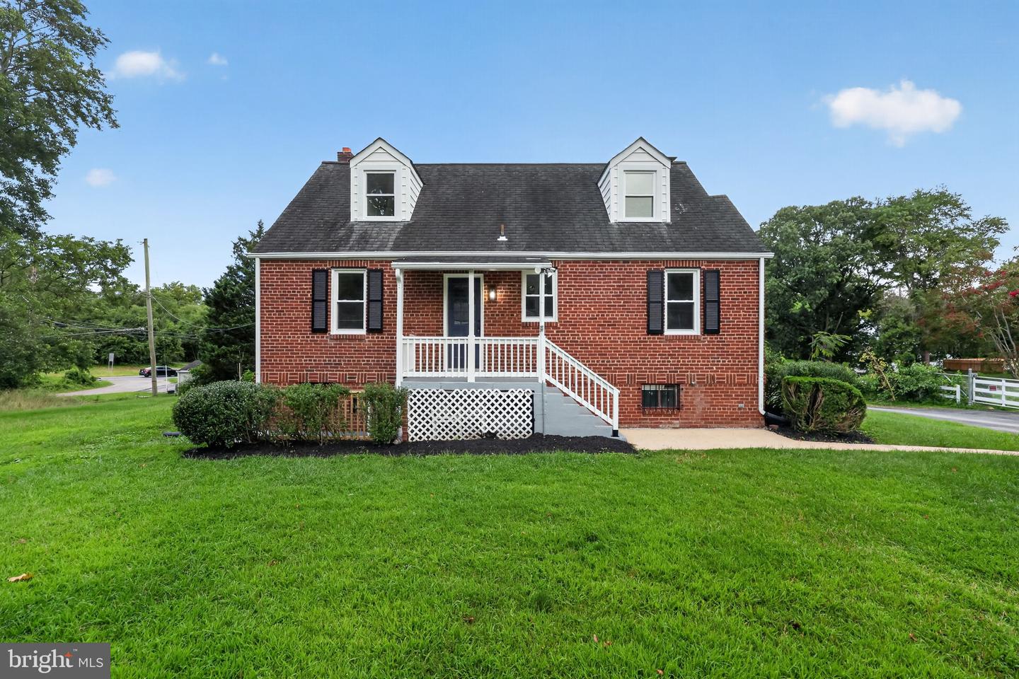 10904 Livingston Rd Property Photo 33