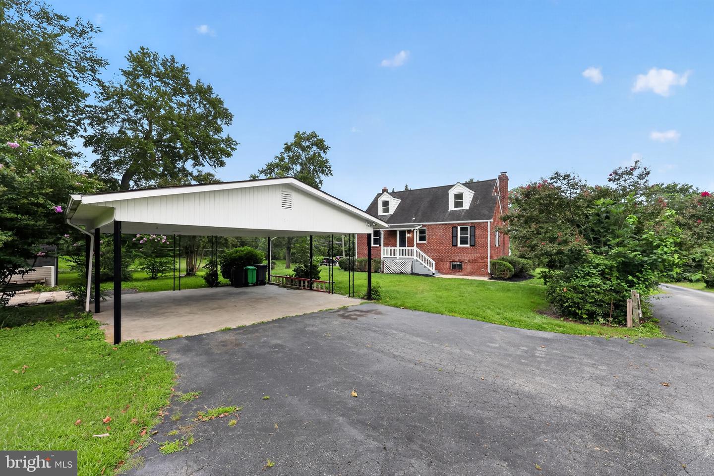 10904 Livingston Rd Property Photo 34